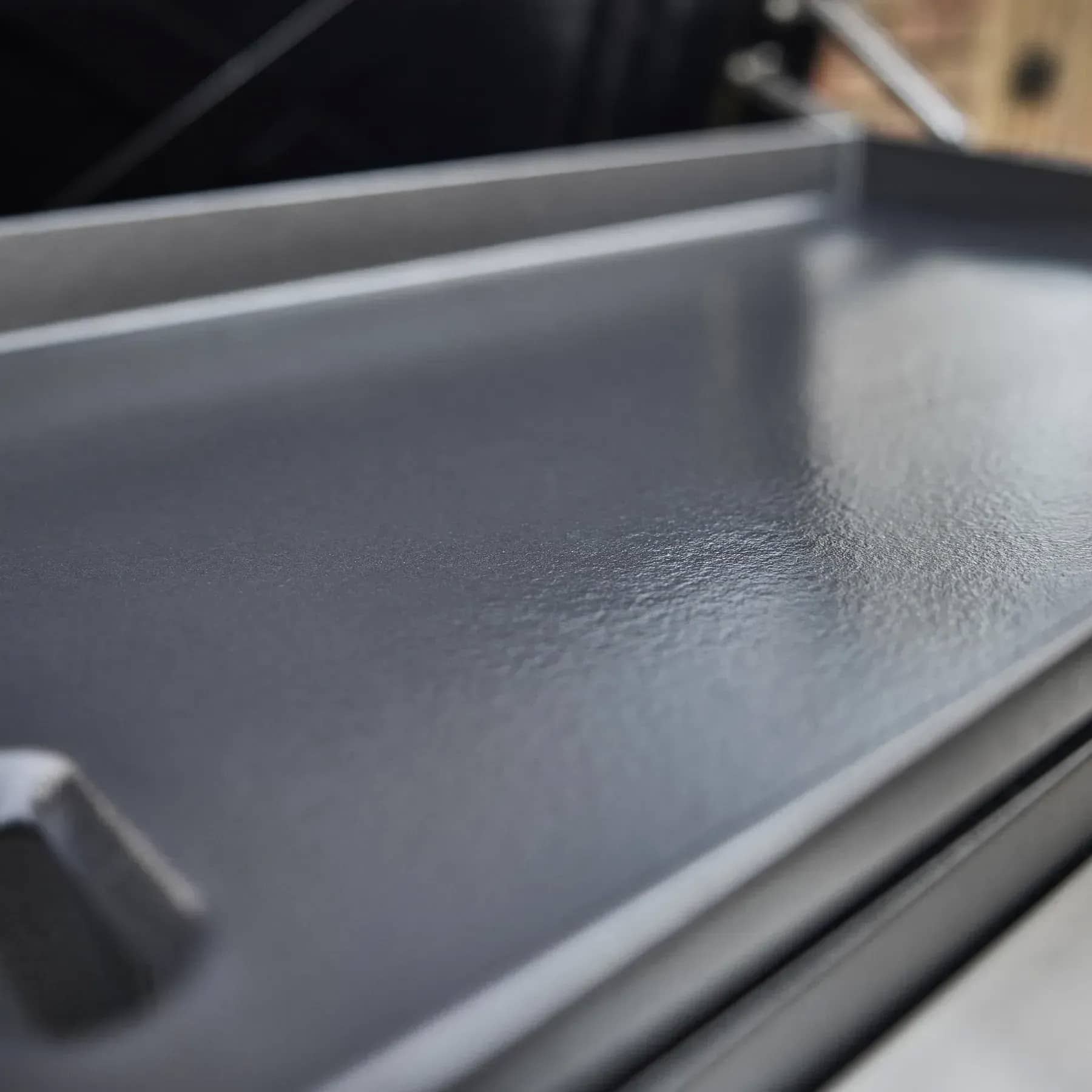 Зона приготування у грилі Weber Slate GPD 76 см Зона приготування у грилі Weber Slate GPD 76 см