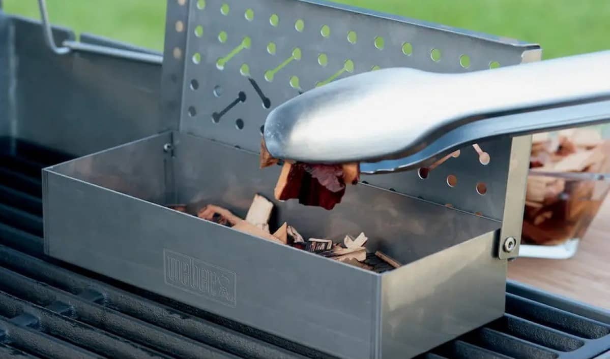 Суміш для копчення Weber пиво, 700 гр Суміш для копчення Weber пиво, 700 гр