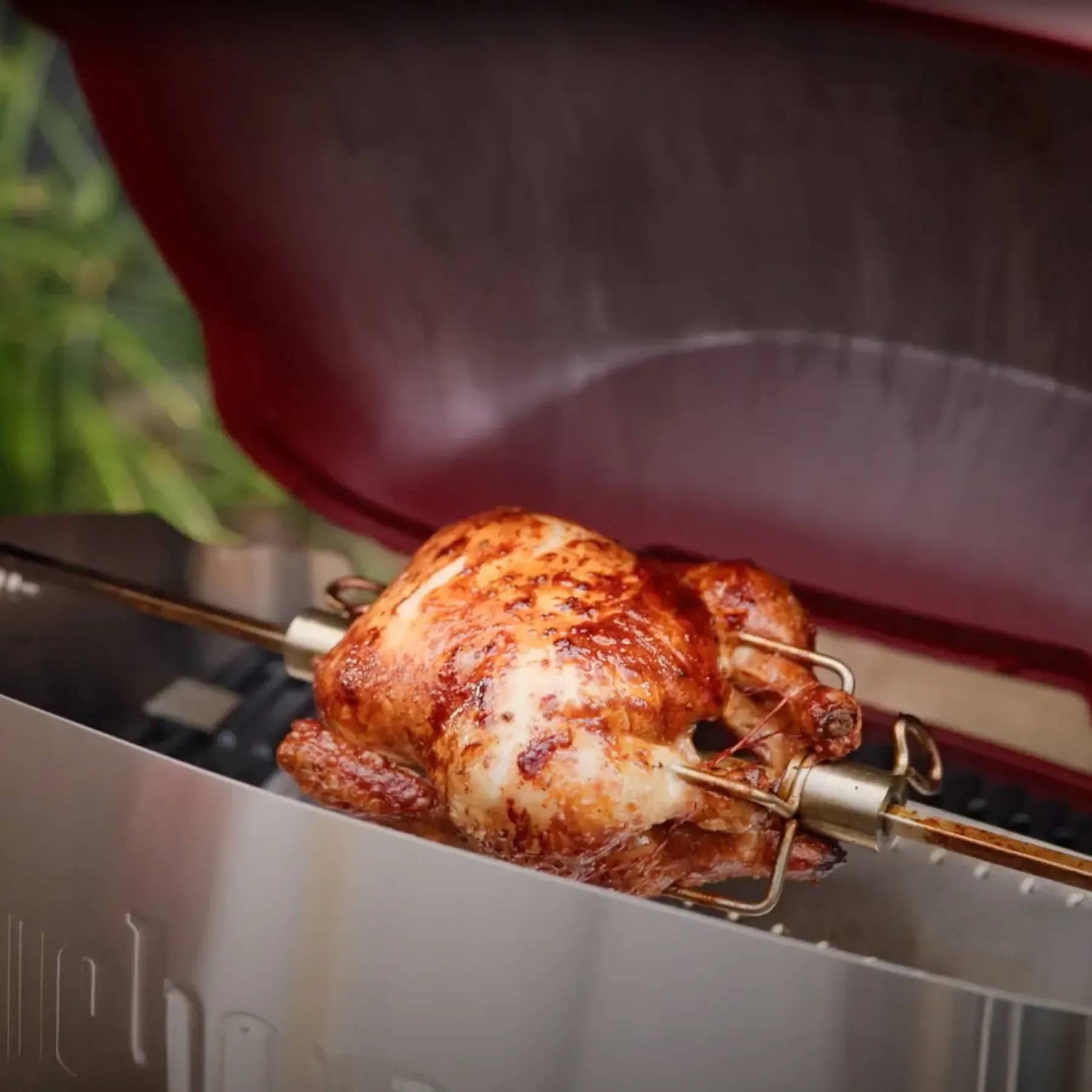Вертел Weber Q2000N з електромотором для газових грилів Вертел Weber Q2000N з електромотором для газових грилів