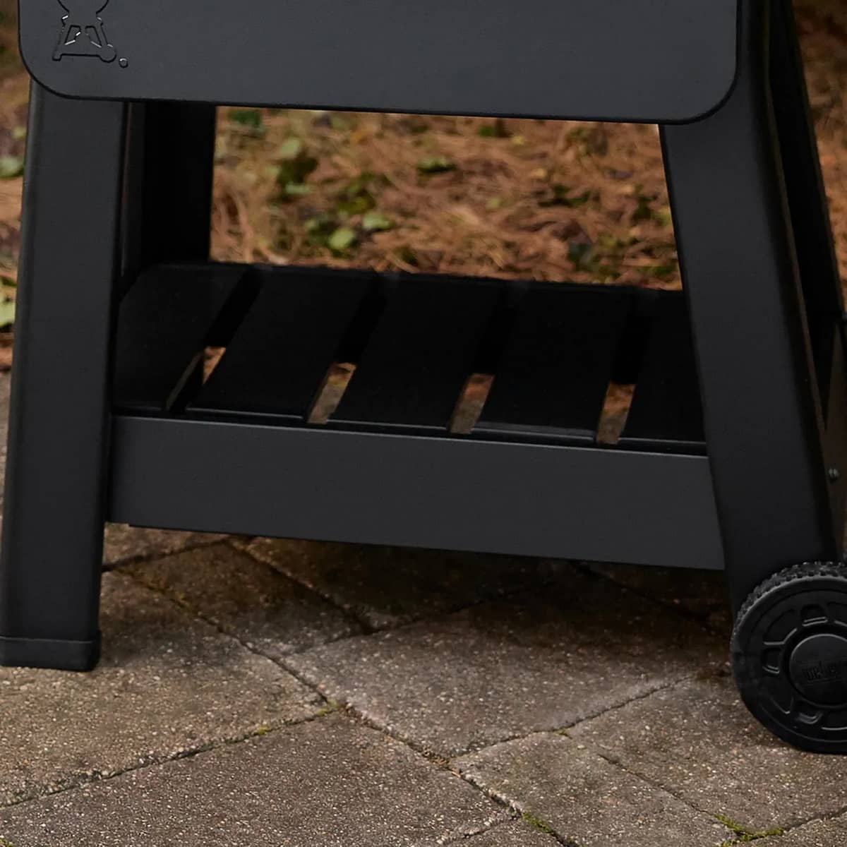 Полиця для аксесуарів Weber Smoque 500 Полиця для аксесуарів Weber Smoque 500