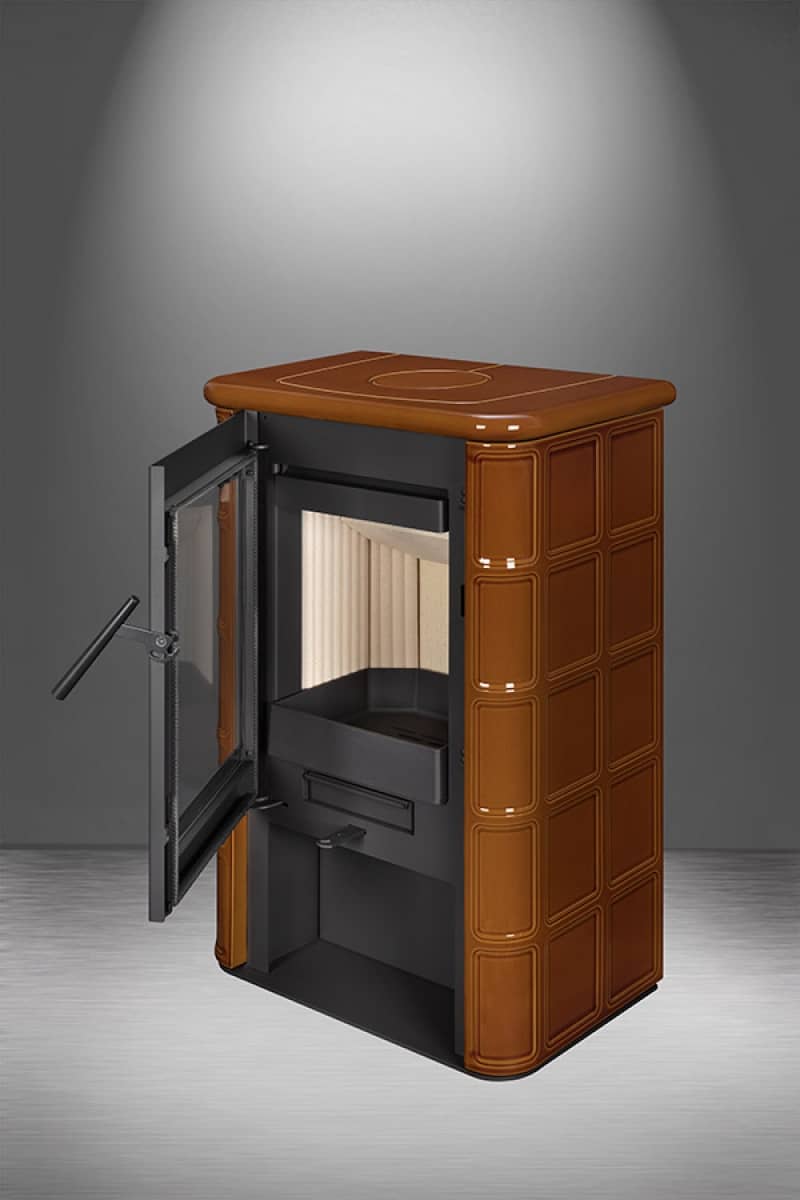 Піч-камін Romotop Siena N 02 з відкритими дверцятами Піч-камін Romotop Siena N 02 з відкритими дверцятами